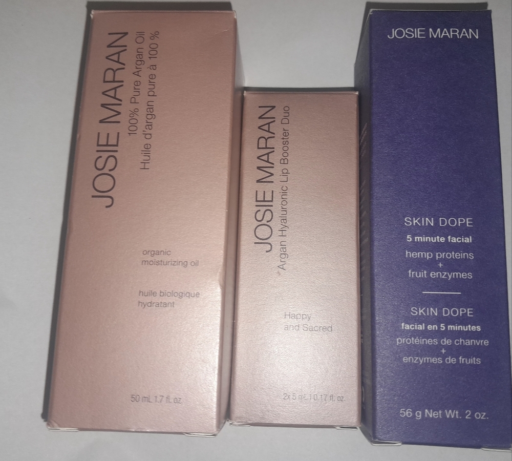 New Josie Maran 4 Piece Set -5 Min.Facial,Lip Gloss Duo with 1.7oz Argan Oil NIB